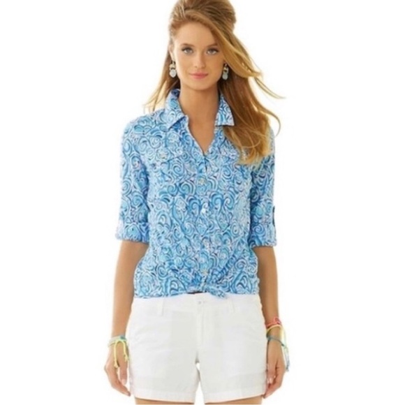 Lily Pulitzer Cruiser Blue Chasing Tail Button Up. Size 2 - Picture 1 of 16